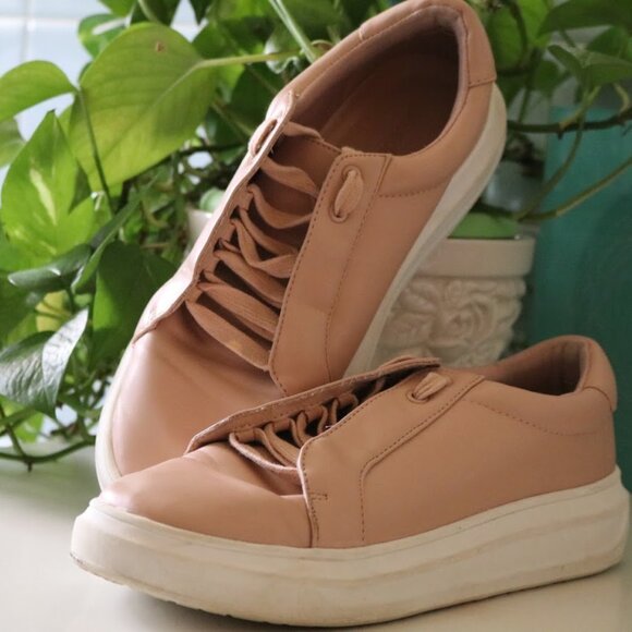 Just Fab JILL Faux Leather Chunky Sneaker - Blush Nude, Size 7.5 - Picture 3 of 16